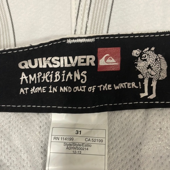 🆕 Men’s Quiksilver Amphibians walk shorts Size 31 - Picture 4 of 4